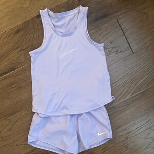 Nike Girls SZ xs Light Purple Activewear Set